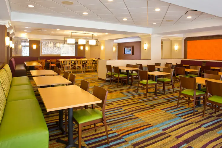 Breakfast Seating Area