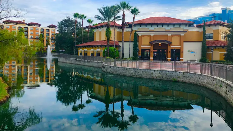 A waterway and plaza outside the entrance to Floridays Resort hotel