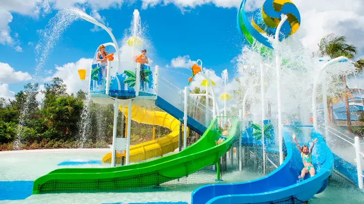 Kids’ Activity Pool at Surfari Water Park