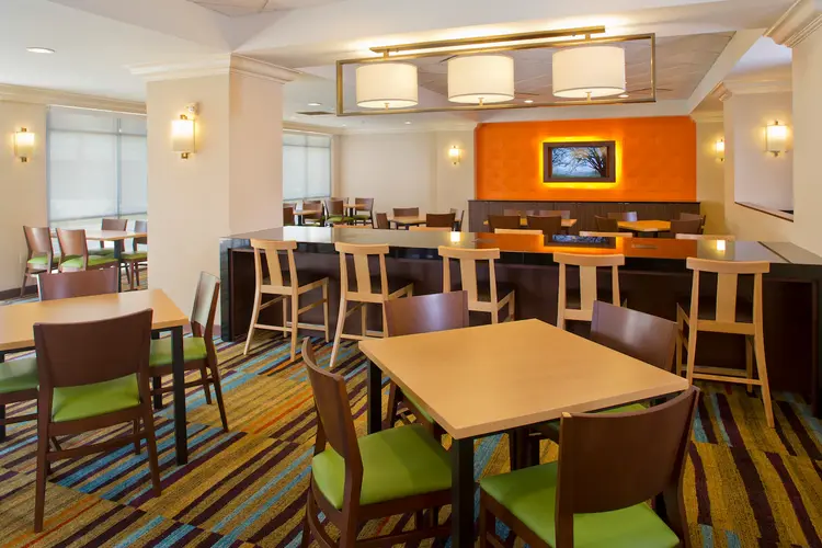 Breakfast Seating Area